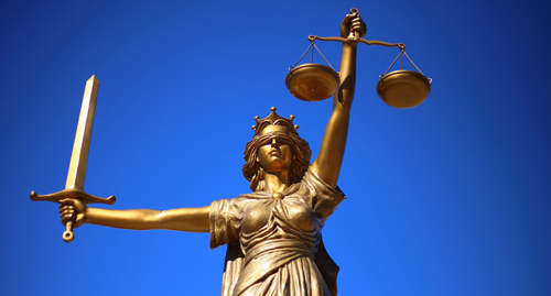Статуя богини правосудия. Фото pixabxay.com