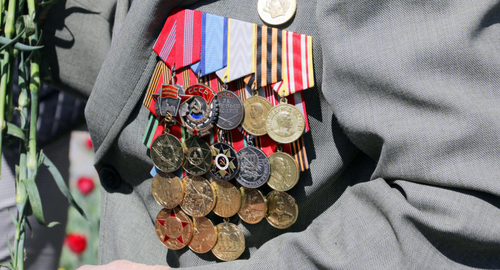 Медали ветерана ВОВ. Фото МТРК «МИР» / Виктория Гришина