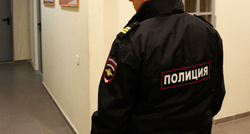Сотрудник полиции. Фото Влада Александрова, Юга.ру