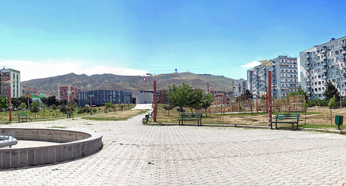 Площадь Рустави. Фото https://commons.wikimedia.org/wiki/Category:Rustavi