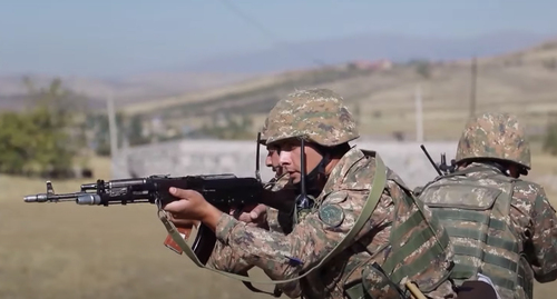 Солдаты армянской армии. Кадр видео пресс-службы МО Армении