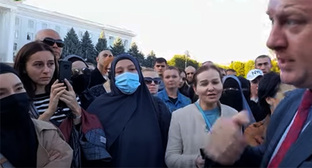 Участница протестов против мобилизации в Нальчике оштрафована на 5000 рублей