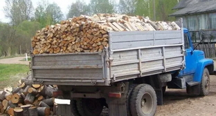 Власти отчитались о выдаче дров семьям мобилизованных в Туапсе после жалоб на отсутствие выплат