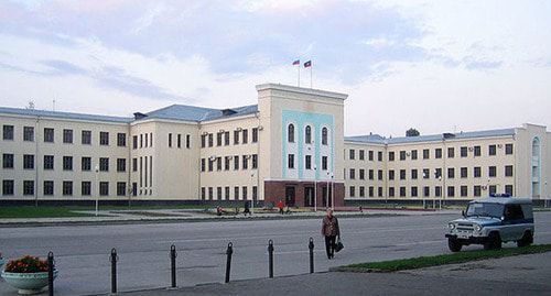 Дом правительства Карачаево-Черкесии. Фото: Irene_Z at Flickr.Com. Фото Юга.ру