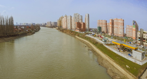 Река Кубань в черте Краснодара, фото: Елена Синеок, "Юга.ру"