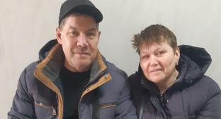 Родители блогера Шевцова освобождены после задержания в Астрахани