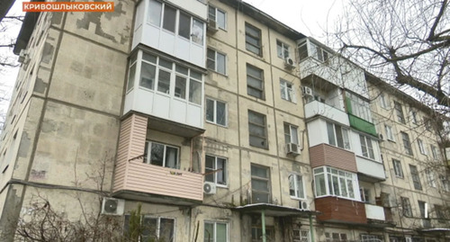Дом 4 по Кривошлыковскому переулку. Стоп-кадр видео 1rostov.tv