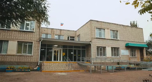 Родители детей-инвалидов в Астрахани призвали чиновников выполнить обещание о строительстве школы