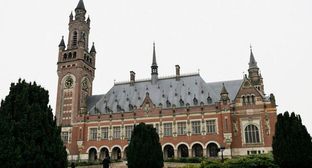 Суд в Гааге обязал Азербайджан обеспечить движение по Лачинскому коридору
