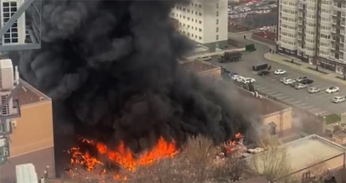 Пожар в здании погрануправления ФСБ в Ростове-на-Дону. 16 марта 2023 г. Скриншот видео t.me/breakingmash/42504