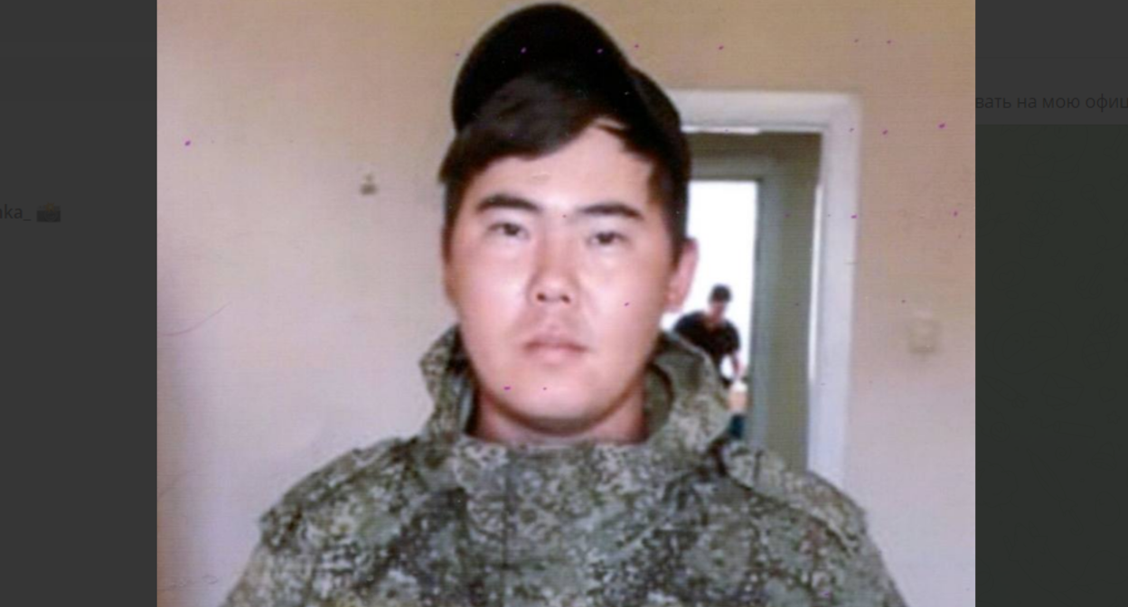 Виталий Бисенгалиев. Скриншот фото из Telegram-канала Бориса Будаева от 23.03.23, https://t.me/glavaenotaevsk/1092.
