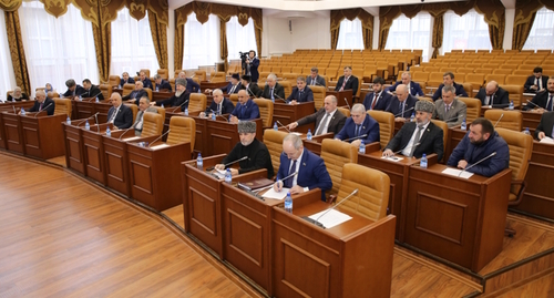 Заседание парламента Чечни, фото: grozny-inform.ru