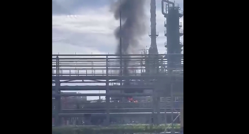 Пожар на Ильском НПЗ, стоп-кадр видео https://t.me/bbbreaking/154621