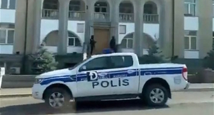 Азербайджанская полиция в Степанакерте, фото: 1news.az