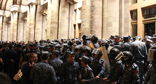 Акция протеста в Ереване. Сентябрь 2023 г. Фото Тиграна Петросяна для "Кавказского узла"
