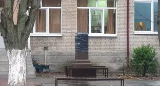 Демонтированный памятник барону Врангелю в Ростове-на-Дону. Фото: Коммунистический мир/Telegram