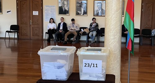 На избирательном участке. Баку, 7 февраля 2024 г. Фото Фаика Меджида для "Кавказского узла"