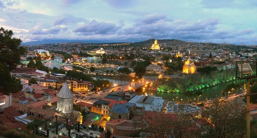 Тбилиси. Фото: Vladimer Shioshvili https://commons.wikimedia.org