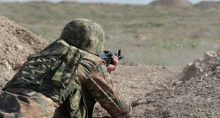 Баку заявил о скоплении армянских войск у границы