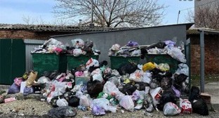 Жители Ейска пожаловались на мусорные завалы