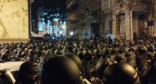 Скопление силовиков близ парламента. Скриншот фото Paper Kartuli от 16.04.24, https://t.me/paperkartuli/11963