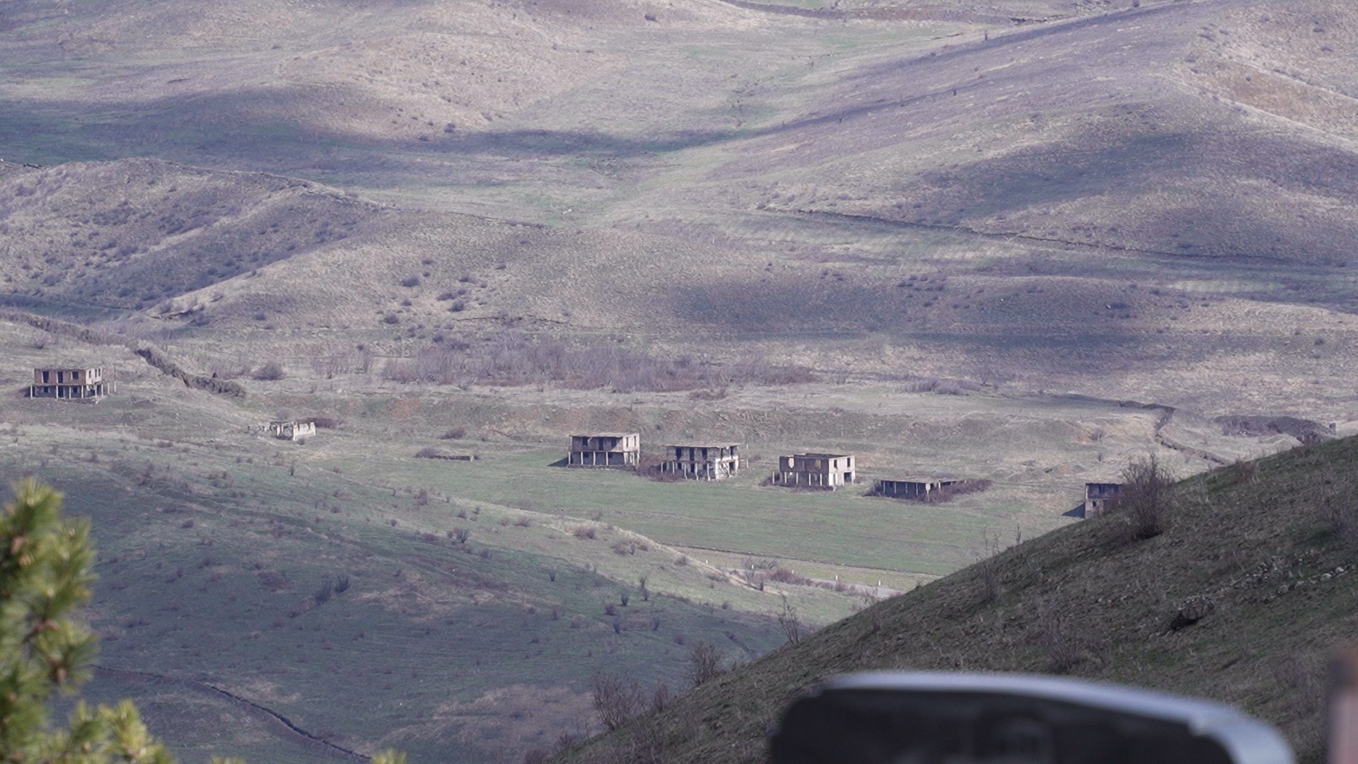 Азербайджанские дома. Фото: Арман Караджян / JAMNews Азербайджанские дома. Фото: Арман Караджян / JAMNews