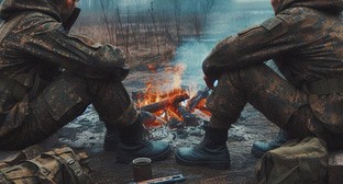 Военные на СВО. Иллюстрация создана «Кавказским узлом» с помощью ИИ в программе Copilot