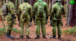 Военнослужащие. Иллюстрация создана "Кавказским узлом" с помощью ИИ в программе Photoshop