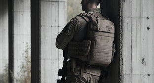 Военнослужащий. Иллюстрация создана "Кавказским узлом" с помощью ИИ в программе Copilot