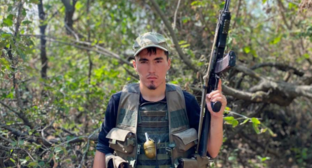 Вахит Башиев. Скриншот фото из Telegram-канала администрации Володарского района от 15.08.25, https://t.me/regionvol/10592.