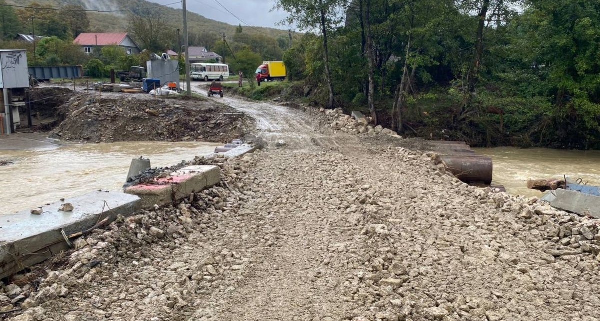 Восстановленная переправа в селе Молдавановка. Фото из телеграм-канала Вениамина Кондратьева https://t.me/kondratyevvi/9615