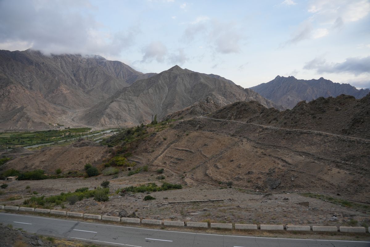 Территория, по которой предположительно пройдет «Маршрут Трампа». Фото JAMnews Территория, по которой предположительно пройдет «Маршрут Трампа». Фото JAMnews