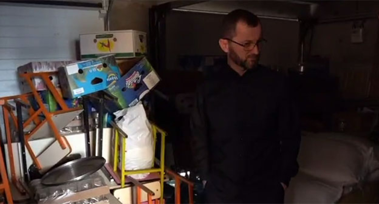 Хож-Бауди Дааев в частной школе в Грозном. 28 октября 2025 г. Скриншот видео из телеграм-канала Хож-Бауди Дааева https://t.me/DaaevMinobr/2627