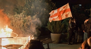 Обстановка у дворца президента Грузии. Тбилиси, 4 октября 2025 года. Фото: Atamanova Sofiia/Paper Kartuli https://t.me/paperkartuli/24090