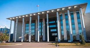 Краснодарский краевой суд. Фото Елены Синеок, Юга.ру