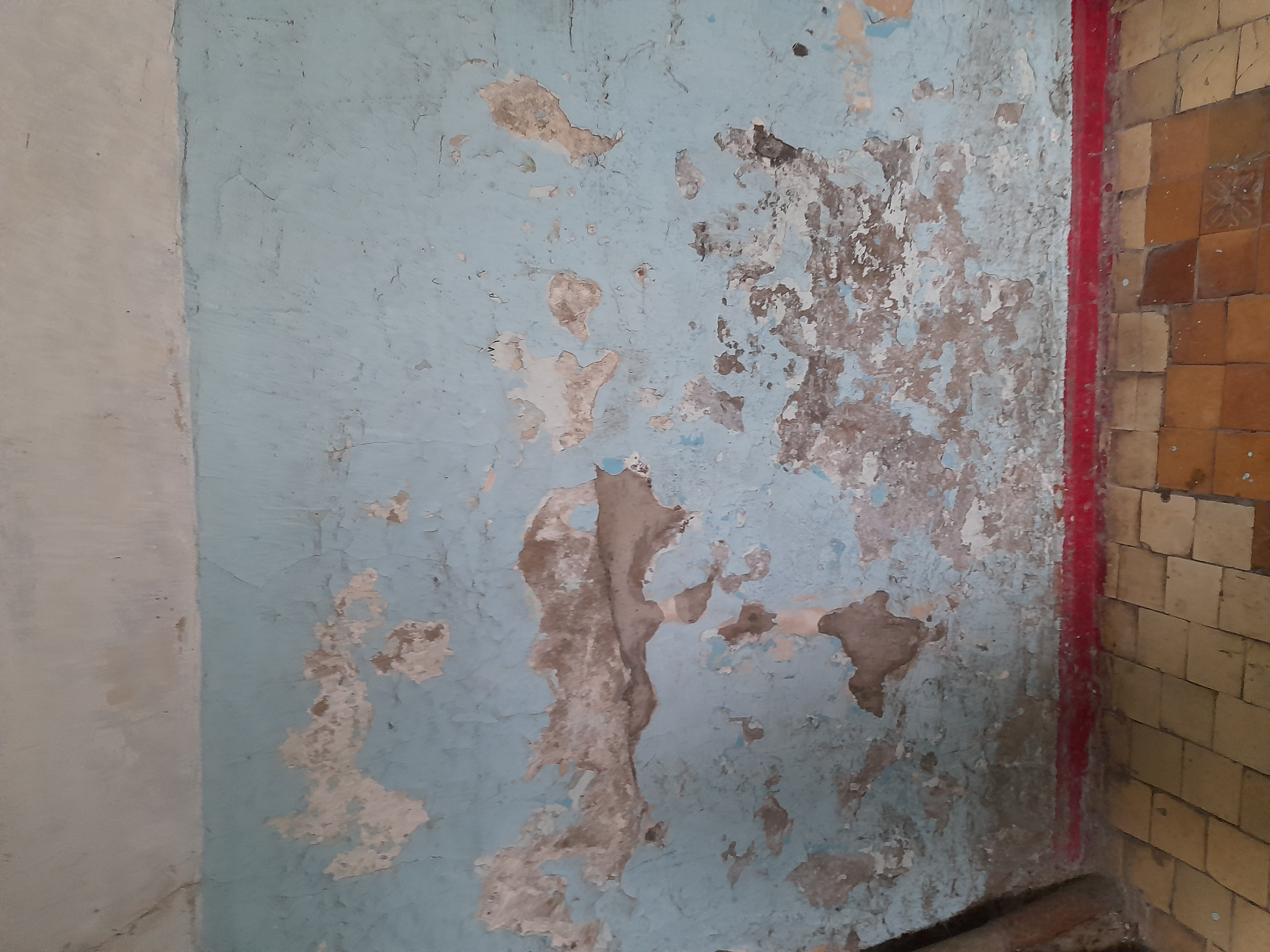 Стена душевой. Фото "Кавказского узла"