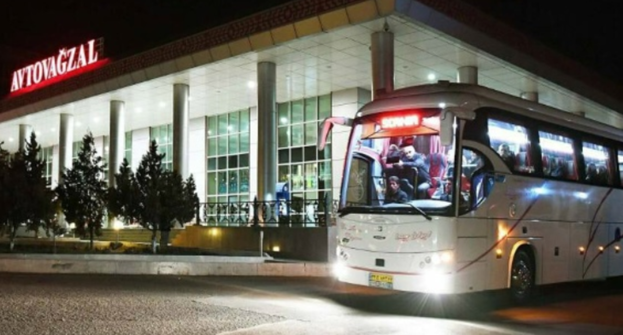 Автобус в Азербайджане. Скриншот фото https://vk.com/wall-23232544_5131691.