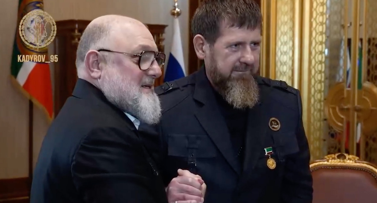 Умаров и Кадыров. Кадр из видео: https://t.me/RKadyrov_95/6481
