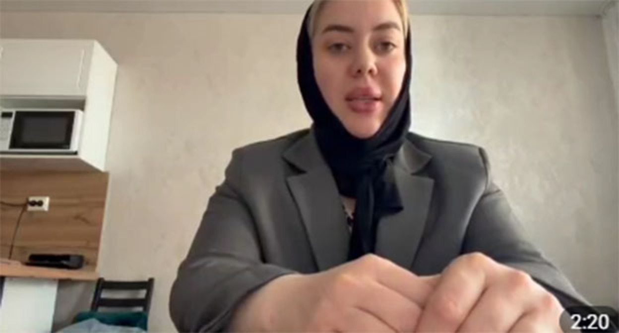 Кадр видео обращения жительницы Новосибирска. Скриншот видео https://t.me/bloodysx/54358