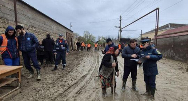 Ликвидация последствий наводнения в Дагестане. Фото: МЧС России