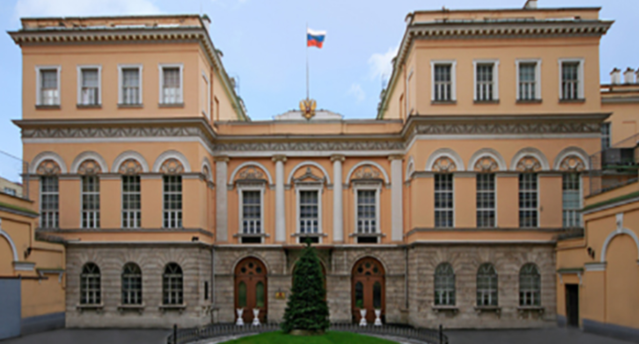Генконсульство России в Стамбуле. Скриншот фото с сайта консульства, https://istanbul.mid.ru/ru/general-consulate/history-info/