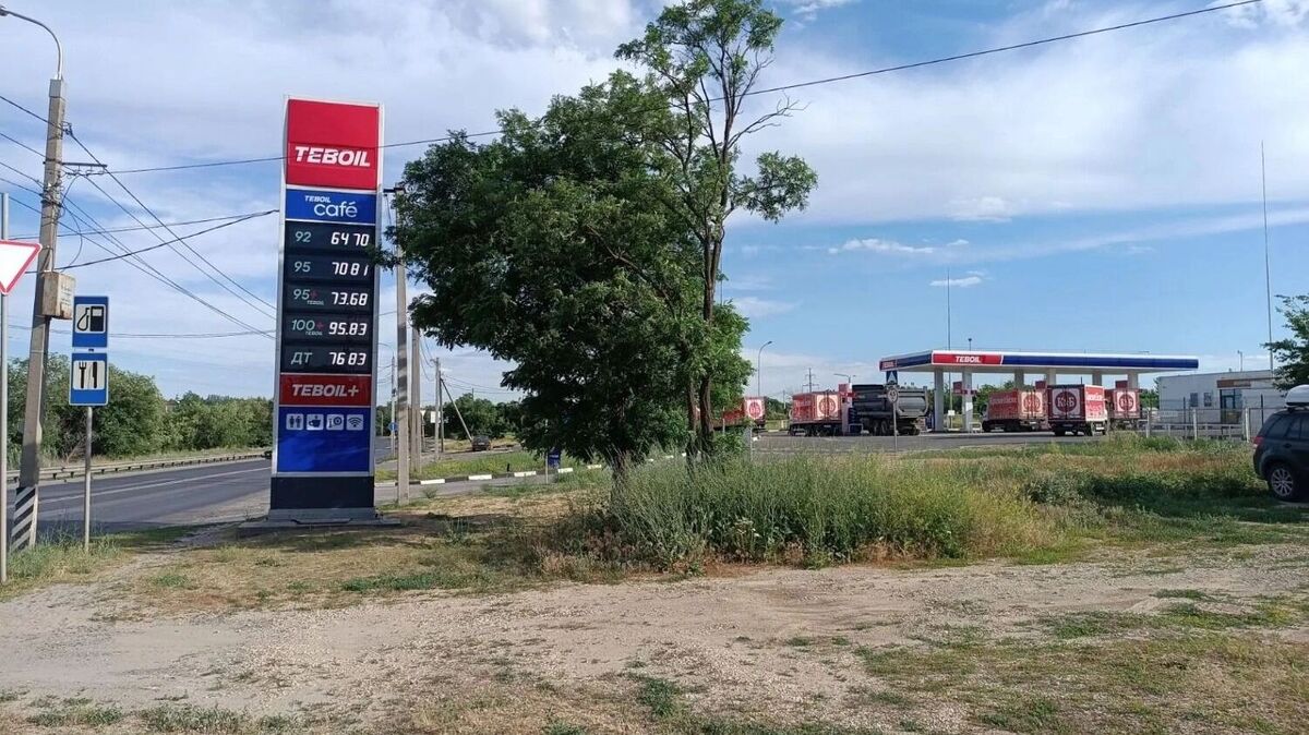 Автозаправка в Волгоградской области. Фото: novostivolgograda.ru Автозаправка в Волгоградской области. Фото: novostivolgograda.ru