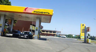 Заправка в Северной Осетии. Скриншот видео https://yandex.ru/maps