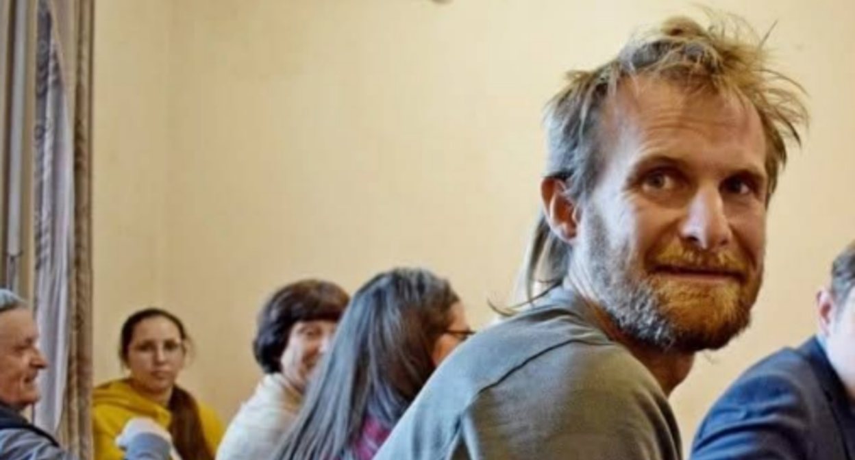 Денис Матвеев. Скриншот фото из Telegram-канала Виталия Вотановского (признан иноагентом) https://t.me/majdankrd/47332. Денис Матвеев. Скриншот фото из Telegram-канала Виталия Вотановского (признан иноагентом) https://t.me/majdankrd/47332.