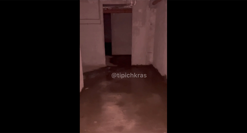 Укрытие от дронов в Краснодаре. Кадр из видео https://t.me/tipichkras/83041 Укрытие от дронов в Краснодаре. Кадр из видео https://t.me/tipichkras/83041