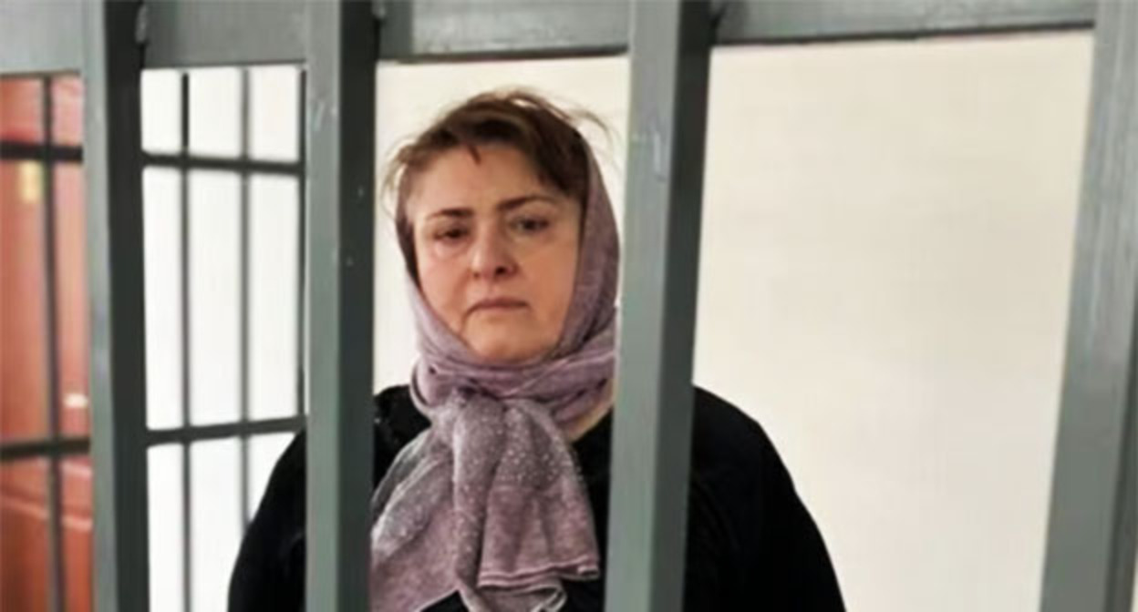 Зарема Мусаева в суде. Скриншот фото в телеграм-канале "Бакар Янгулбаев"