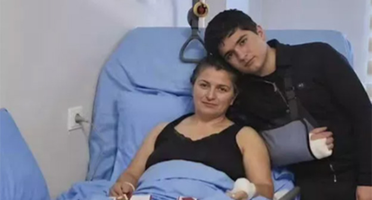 Ани Аветисян с младшим сыном в больнице. Фото: Социальные сети доктора Казаряна