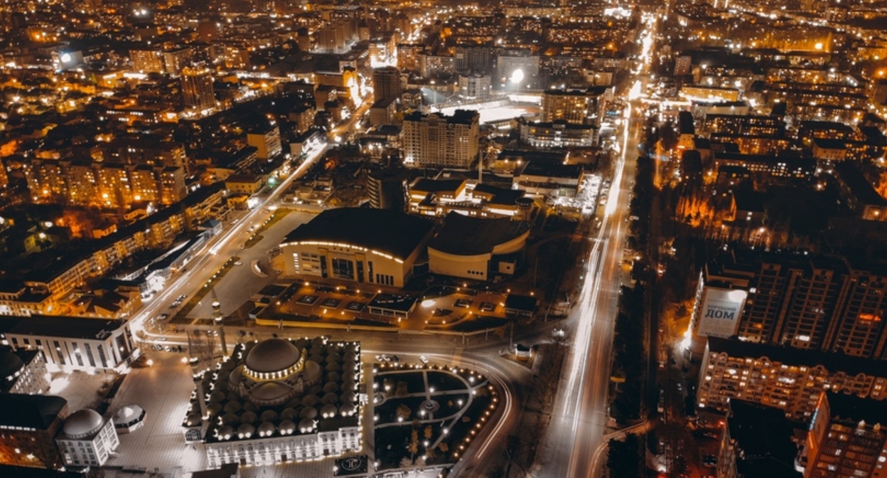 Махачкала. Фото: Suleymannabiev, CC BY-SA 4.0, https://commons.wikimedia.org/w/index.php?curid=90865364 Махачкала. Фото: Suleymannabiev, CC BY-SA 4.0, https://commons.wikimedia.org/w/index.php?curid=90865364