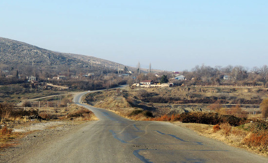 Подъезжаем к с. Нор Марага...