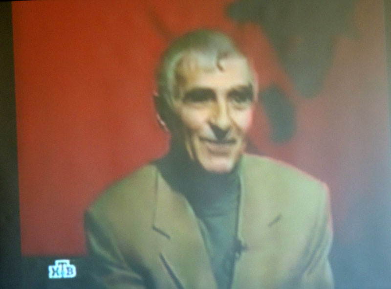 Кадр из передачи НТВ ведущего Гордона. На экране академик Нерсесянц.